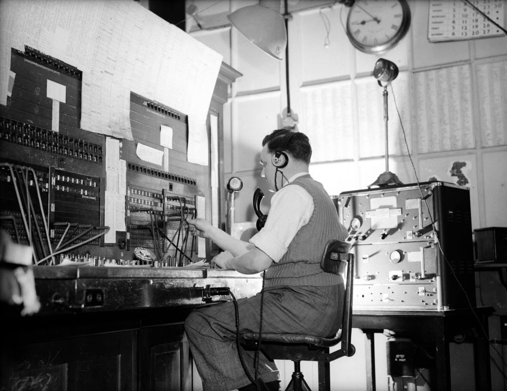 1949